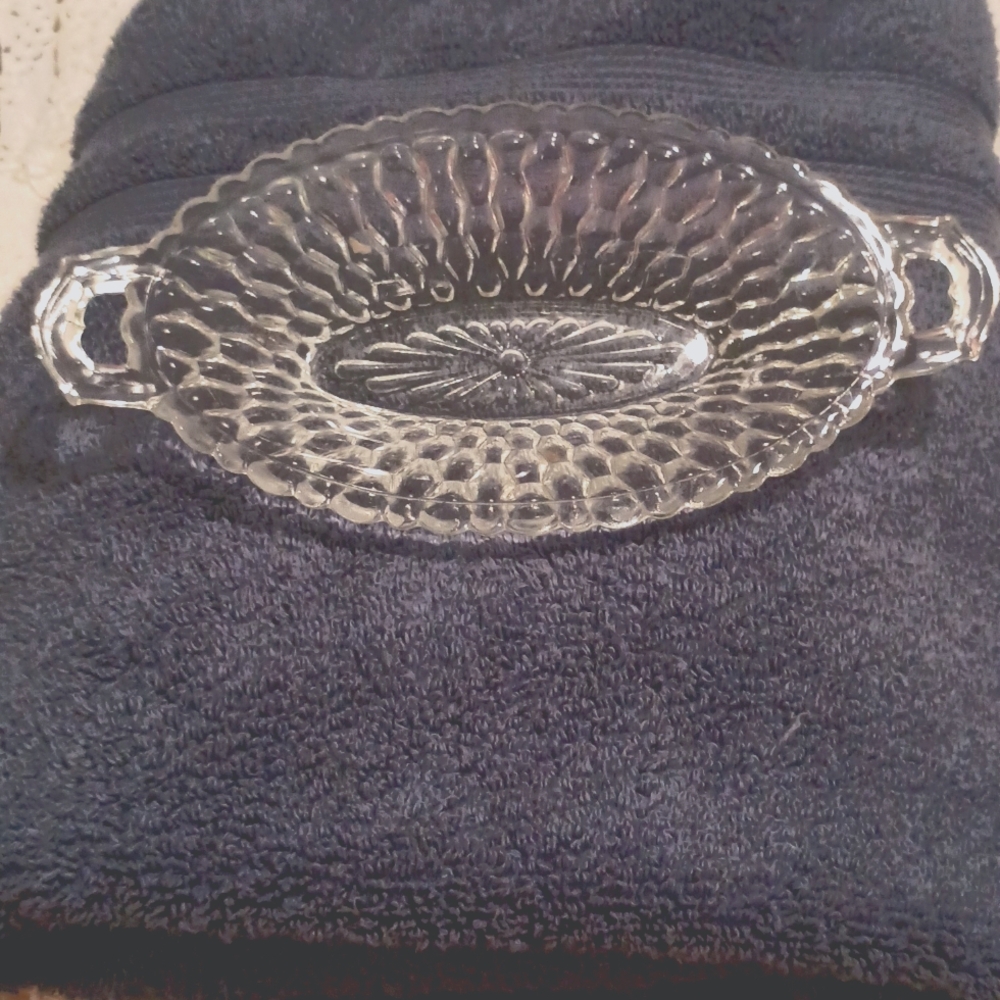 Indiana Glass Honeycomb clear dish. 8 3/8" , set of 6. Flawless